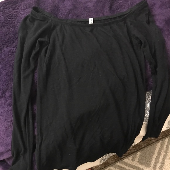 LF Off the Shoulder Long-Sleeve - Picture 3 of 3